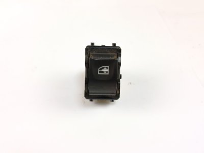 MANDO ELEVALUNAS DELANTERO DERECHO de 1.5 dCi 