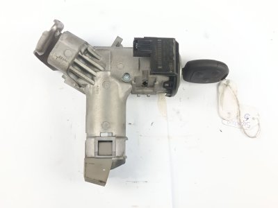 CONMUTADOR DE ARRANQUE