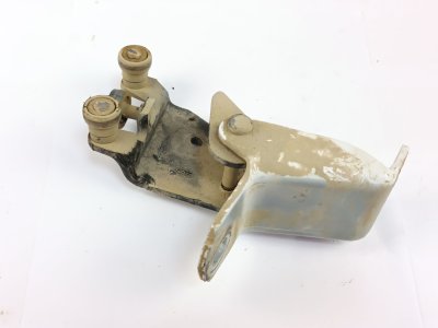 SOPORTE / GUIA PUERTA CORREDERA