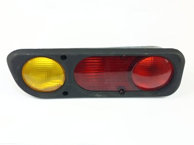 PILOTO TRASERO IZQUIERDO PARAGOLPES