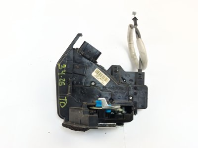 CERRADURA PUERTA TRASERA DERECHA