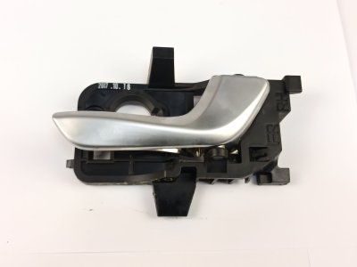 MANETA INTERIOR DELANTERA DERECHA