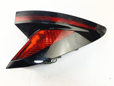 PILOTO TRASERO DERECHO