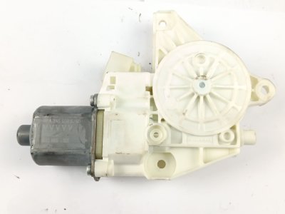 motor-elevalunas-delantero-izquierdo de A 220 d (176.003) 
