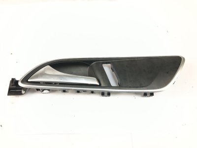 MANETA INTERIOR DELANTERA IZQUIERDA