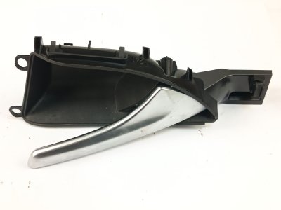 MANETA INTERIOR TRASERA DERECHA