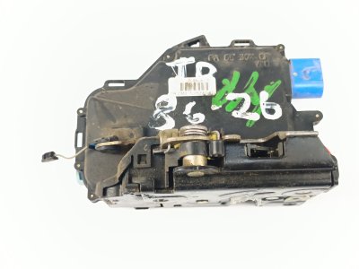 CERRADURA PUERTA TRASERA DERECHA