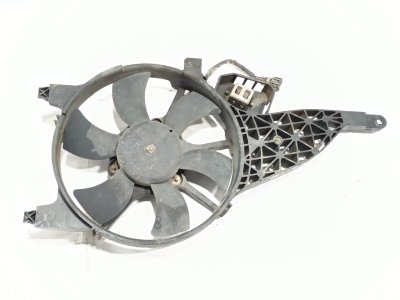 ELECTROVENTILADOR de 2.5 dCi 4WD 