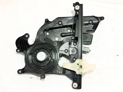 ELEVALUNAS DELANTERO IZQUIERDO