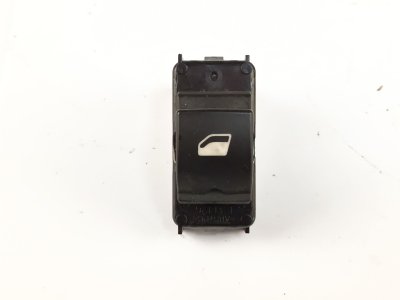 MANDO ELEVALUNAS DELANTERO DERECHO