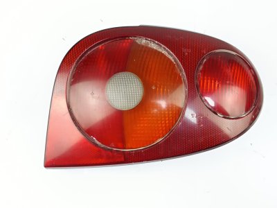 PILOTO TRASERO DERECHO