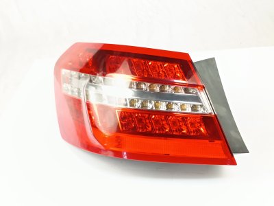 PILOTO TRASERO IZQUIERDO