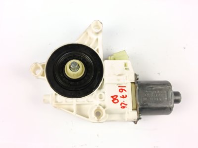 MOTOR ELEVALUNAS DELANTERO DERECHO de E 250 CDI / BlueTEC (212.003, 212.004) 