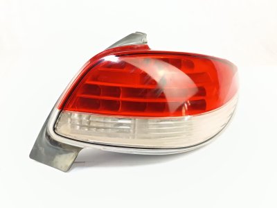 PILOTO TRASERO DERECHO