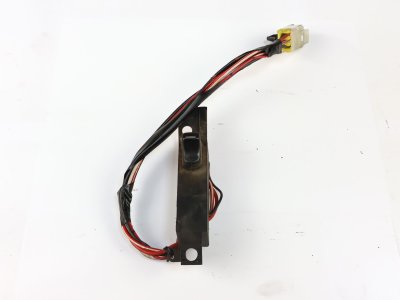 MANDO ELEVALUNAS DELANTERO DERECHO