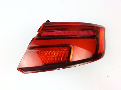 PILOTO TRASERO DERECHO