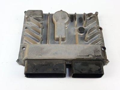 centralita-motor-uce de 1.7 CDTI (69) 