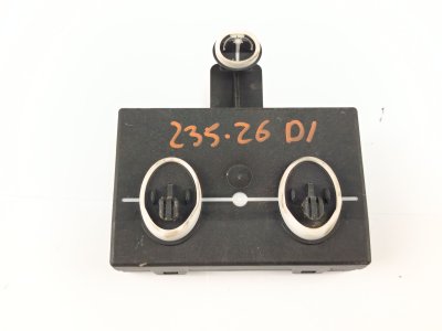 CENTRALITA PUERTA DELANTERA IZQUIERDA