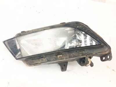 FARO ANTINIEBLA IZQUIERDO