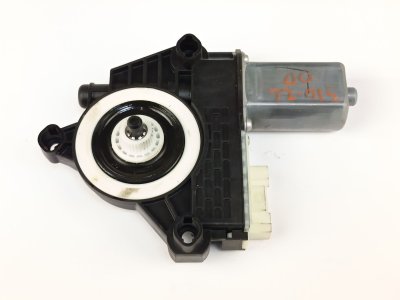 motor-elevalunas-delantero-derecho de 118 i 