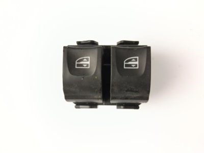 mando-elevalunas-delantero-izquierdo de 1.5 Blue dCi 95 (F6AB) 