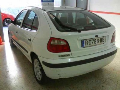 PILOTO TRASERO DERECHO de  