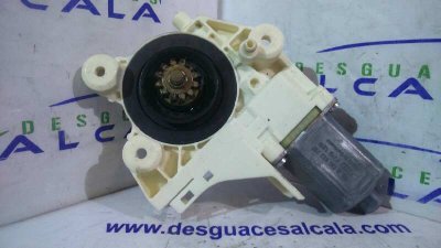 MOTOR ELEVALUNAS DELANTERO IZQUIERDO FORD FOCUS BERLINA (CAP) Ambiente (D)