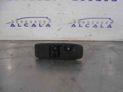 MANDO ELEVALUNAS DELANTERO IZQUIERDO  MITSUBISHI MONTERO (V60/V70) 3.2 DI-D Boss (3-ptas.)