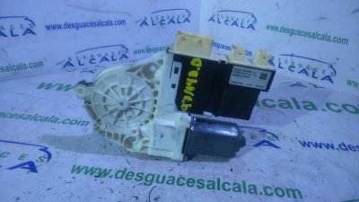 MOTOR ELEVALUNAS DELANTERO DERECHO de Exclusive 