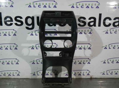 CONSOLA CENTRAL NISSAN TERRANO/TERRANO.II (R20) Avenue