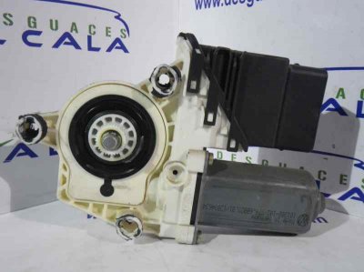 MOTOR ELEVALUNAS TRASERO DERECHO VOLKSWAGEN GOLF IV VARIANT (1J5) Conceptline