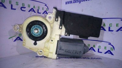 MOTOR ELEVALUNAS DELANTERO DERECHO SEAT LEON (1M1) Last Edition