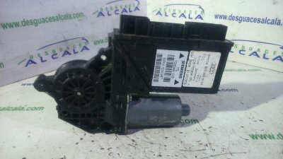 MOTOR ELEVALUNAS DELANTERO DERECHO AUDI A4 BERLINA (8E) 2.5 TDI (120kW)