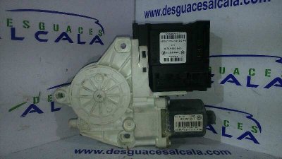 MOTOR ELEVALUNAS DELANTERO DERECHO VOLKSWAGEN GOLF V BERLINA (1K1) Highline