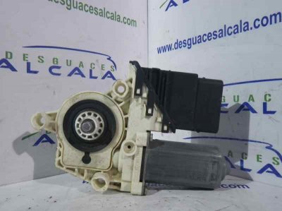 MOTOR ELEVALUNAS TRASERO DERECHO de  