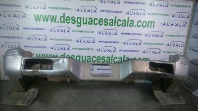 PARAGOLPES TRASERO MITSUBISHI PAJERO *