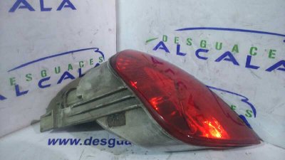 FARO ANTINIEBLA TRASERO IZQUIERDO FORD FOCUS BERLINA (CAP) Trend