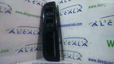 MANDO ELEVALUNAS DELANTERO IZQUIERDO  VOLKSWAGEN GOLF IV BERLINA (1J1) Advance