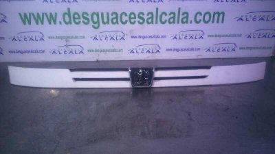 REJILLA DELANTERA PEUGEOT BOXER CAJA CERR. ACRISTALADO (RS3200)(230)(->´02) 1400 D