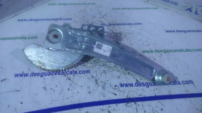 ELEVALUNAS TRASERO IZQUIERDO de 1.3 Exclusive 