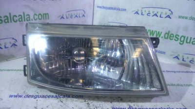 FARO DERECHO MITSUBISHI SPACE WAGON (N30/N40) 2000 GLX Diesel