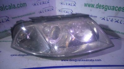 FARO DERECHO VOLKSWAGEN PASSAT BERLINA (3B3) Comfortline