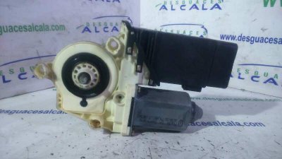 MOTOR ELEVALUNAS DELANTERO DERECHO SEAT LEON (1M1) Sport F.R.