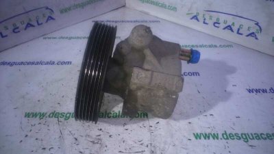 BOMBA DIRECCION RENAULT TRAFIC COMBI (AB 4.01) 6 - plazas, acristalado parcial, combi corto