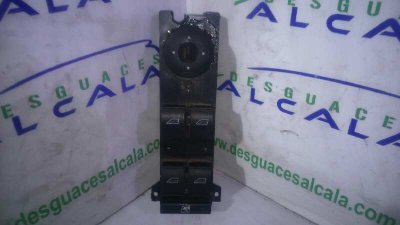 MANDO ELEVALUNAS DELANTERO IZQUIERDO  FORD FOCUS BERLINA (CAP) Ambiente (D)