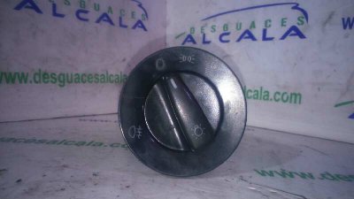 MANDO LUCES VOLKSWAGEN GOLF IV BERLINA (1J1) Básico