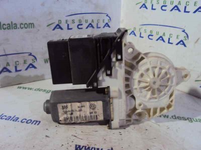 MOTOR ELEVALUNAS TRASERO DERECHO SEAT LEON (1M1) Signo