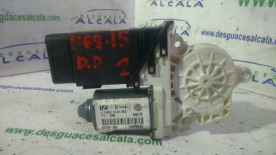 MOTOR ELEVALUNAS DELANTERO DERECHO de Select 