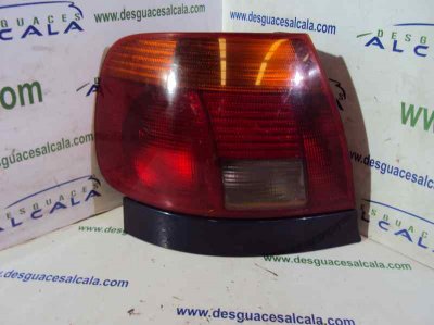 PILOTO TRASERO IZQUIERDO AUDI A4 BERLINA (B5) 1.8