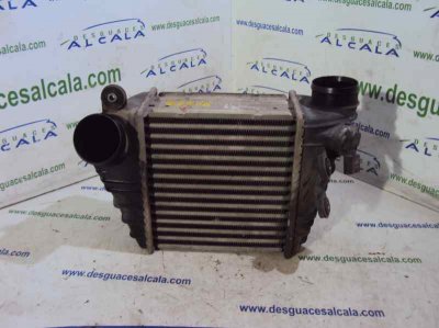 RADIADOR INTERCOOLER VOLKSWAGEN GOLF IV BERLINA (1J1) Básico